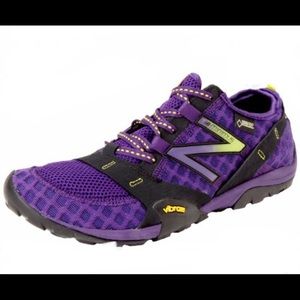 New Balance women’s sneakers